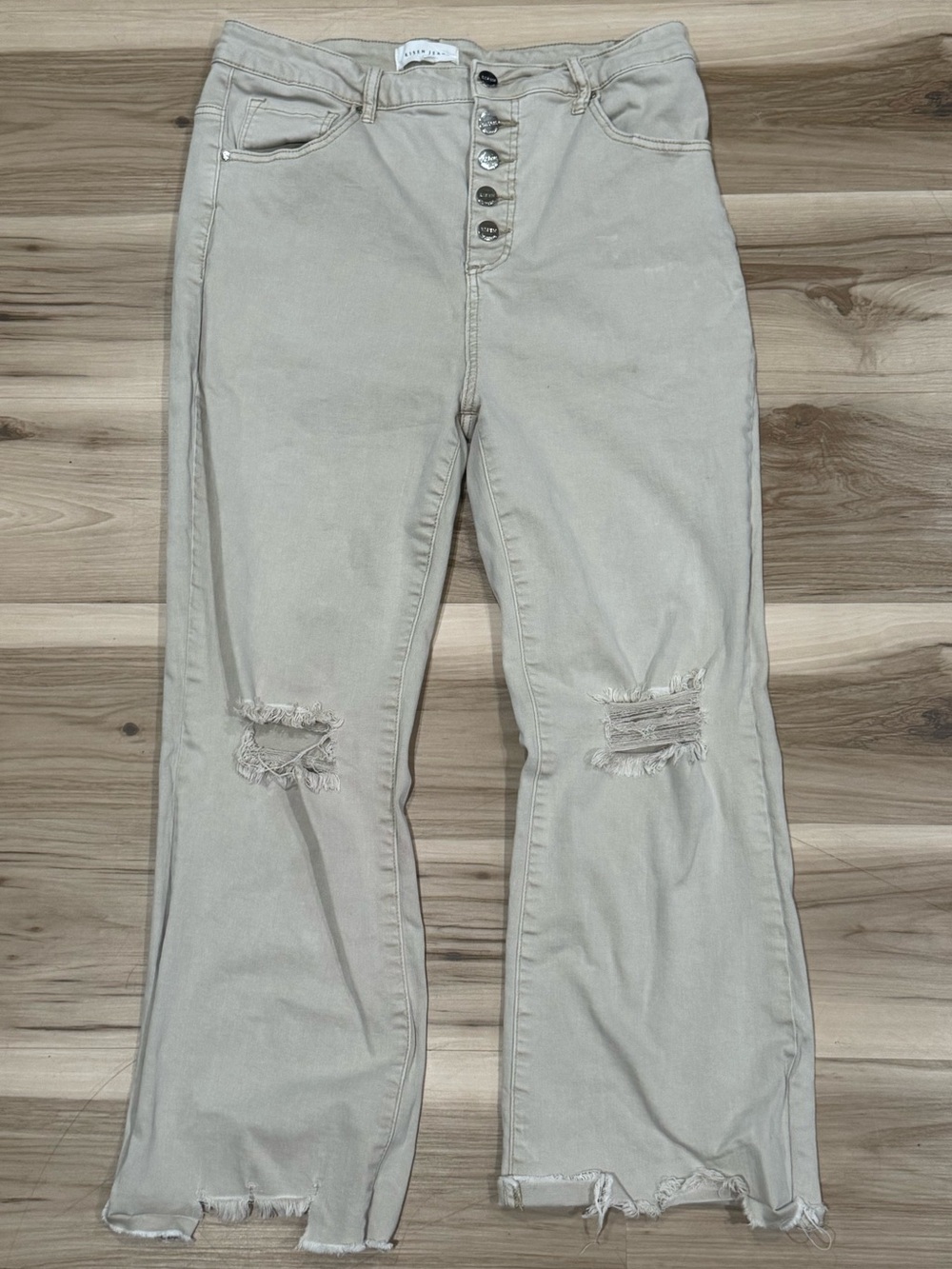 Risen Jeans Tan Distressed Flare Jeans Women’s 1XL